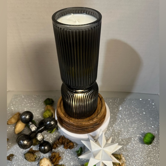 BLACK MUSK LAVENDER!! SCENT UNLEASHED LLC HAND POURED SCENTED CANDLES - Picture 4 of 7